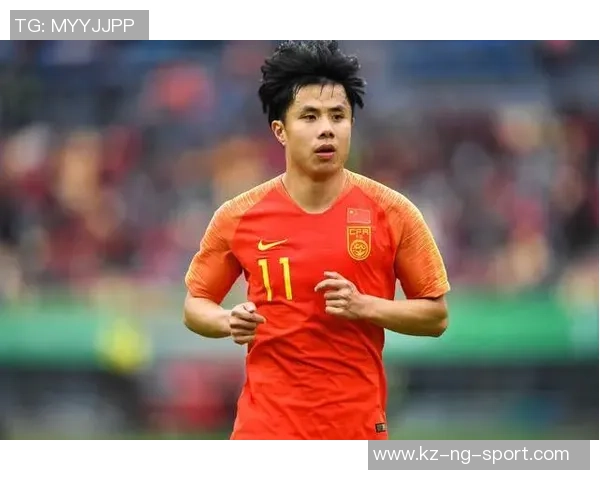 实况足球8操作区墙面设计与功能解析提升游戏体验的关键因素