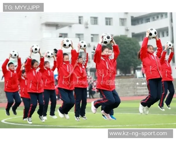 探索足球操在实验小学的推广与实践效果分析